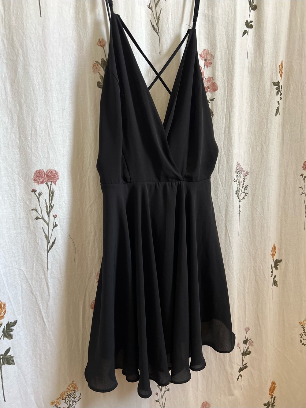 silence + noise Y2K black crisscross spaghetti-strap mini dress